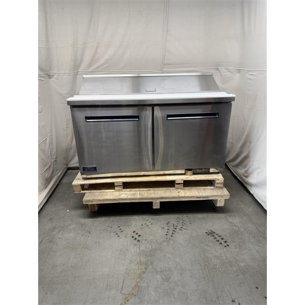 Scratch and Dent Arctic Air AST60R 61 1/4" 2 Door Refrigerated Sandwich Prep Table