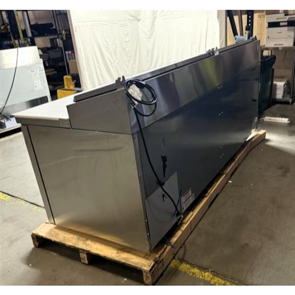 Scratch and Dent True TPP-AT2-93-HC 93 1/2" 3 Door Refrigerated Pizza Prep Table with 2 Lids