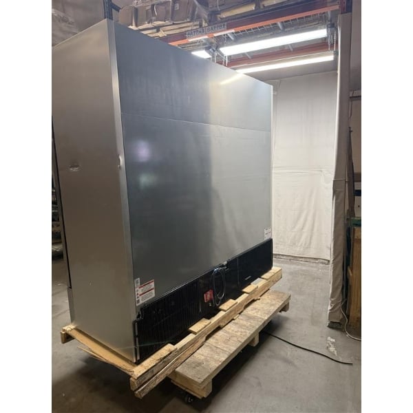 Scratch and Dent True T-72F-HC 78 1/8" Solid Door Reach-In Freezer