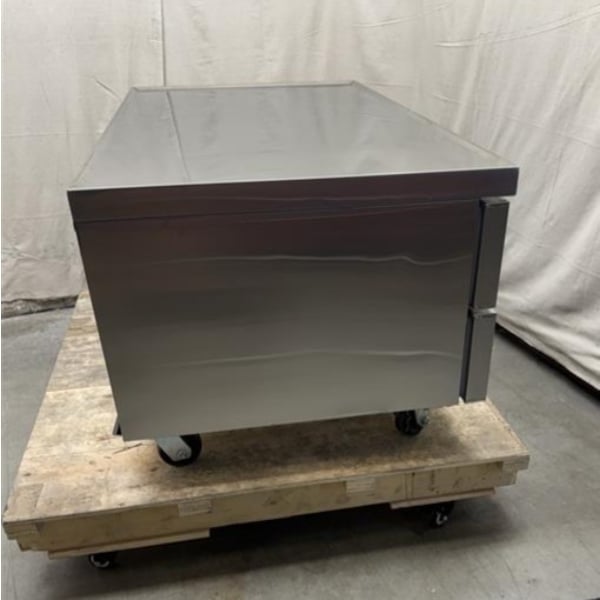 Scratch and Dent Avantco CBE-60-HC 60" 2 Drawer Refrigerated Chef Base