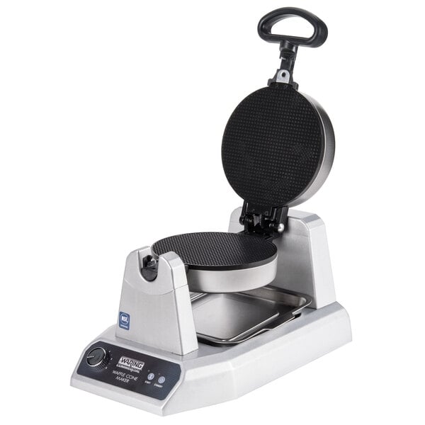 Scratch and Dent Waring WWCM180 Single Waffle Cone Maker - 120V