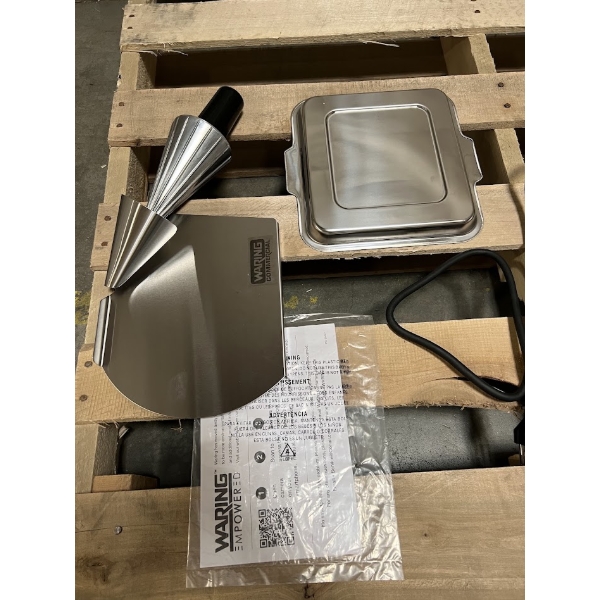 Scratch and Dent Waring WWCM180 Single Waffle Cone Maker - 120V
