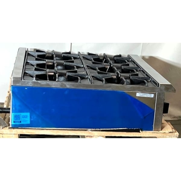 Scratch and Dent Avantco Chef Series CAG-R-6-36 36" 6 Burner Gas Countertop Range - 150,000 BTU