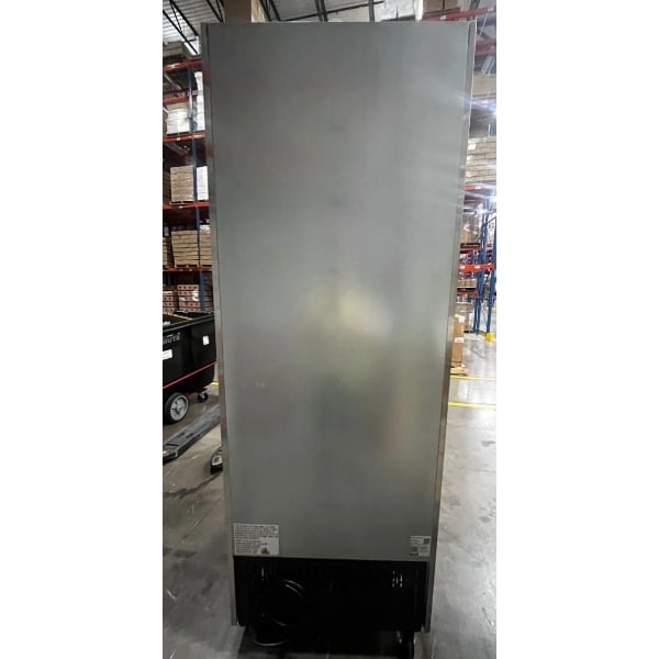 Scratch and Dent Avantco SS-1F-HC 29" Stainless Steel Solid Door Reach-In Freezer