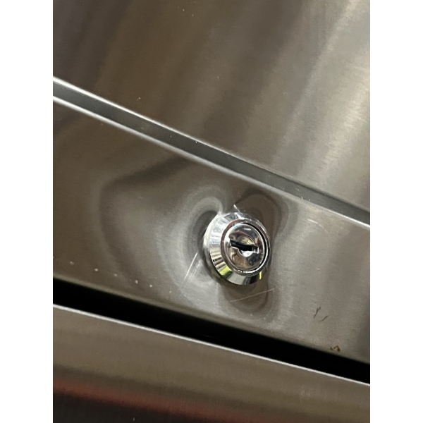 Scratch and Dent Avantco SS-1F-HC 29" Stainless Steel Solid Door Reach-In Freezer