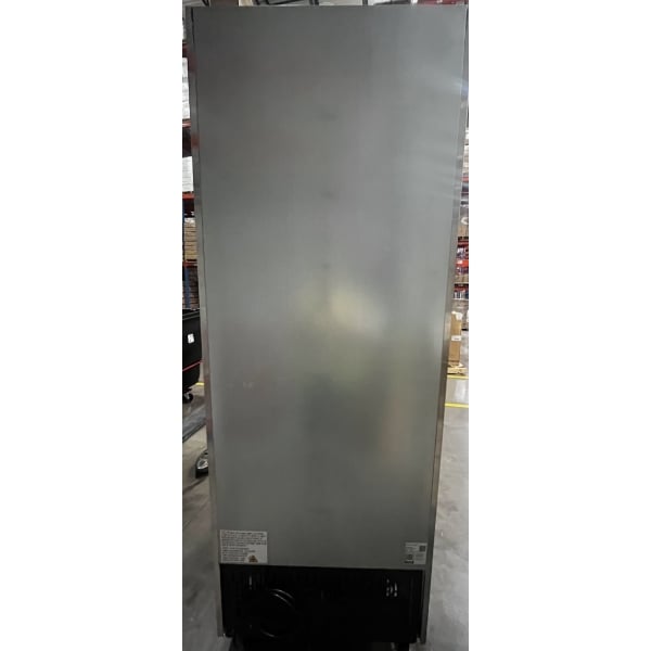 Scratch and Dent Avantco SS-1F-HC 29" Stainless Steel Solid Door Reach-In Freezer