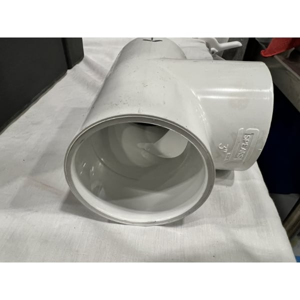 Scratch and Dent Ashland PolyTrap 4835 70 lb. Grease Trap with Threaded Connections