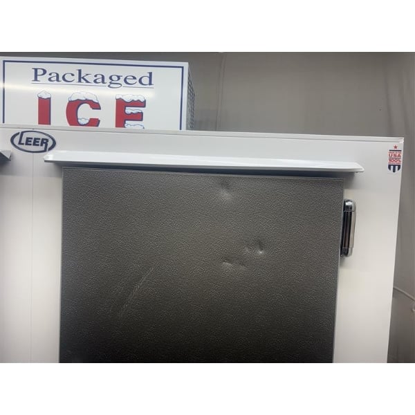 Scratch and Dent Leer 60AS-R290 73" Outdoor Auto Defrost Ice Merchandiser with Straight Front and Galvanized Steel Doors