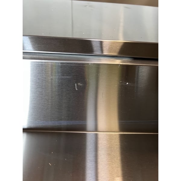 Scratch and Dent Avantco SSPPT-260 60" 2 Door Refrigerated Pizza Prep Table