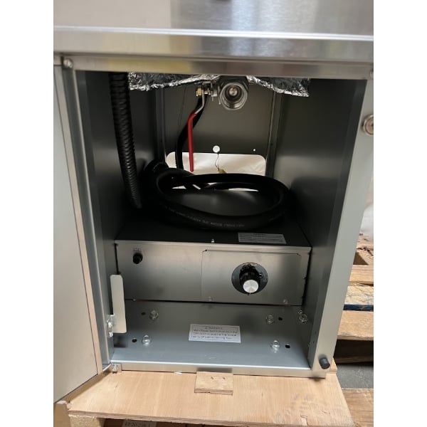 Scratch and Dent Avantco EF40-208-1 40 lb. Electric Floor Fryer - 208V, 1 Phase