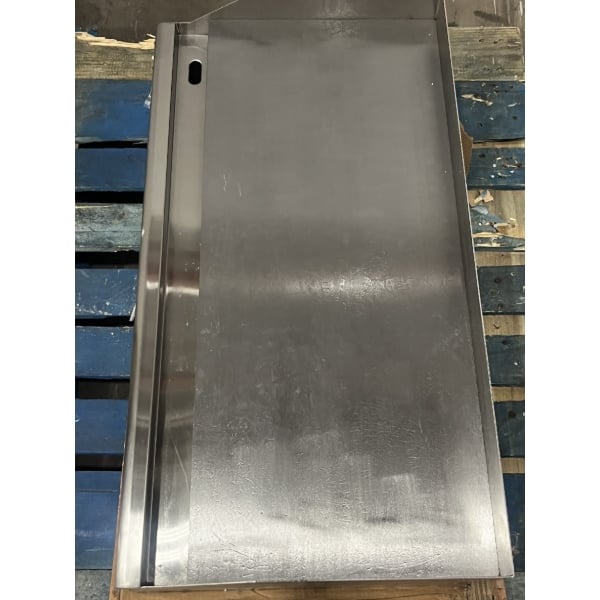 Scratch and Dent Avantco EG36N 36" Electric Countertop Griddle - 208/240V, 7.4 kW-10 kW