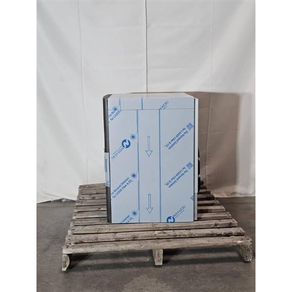 Scratch and Dent Manitowoc UDP-0080A NEO 19 11/16" Air-Cooled Undercounter Dice Cube Ice Machine with 31 lb. Storage Bin - 110 lb., 115V