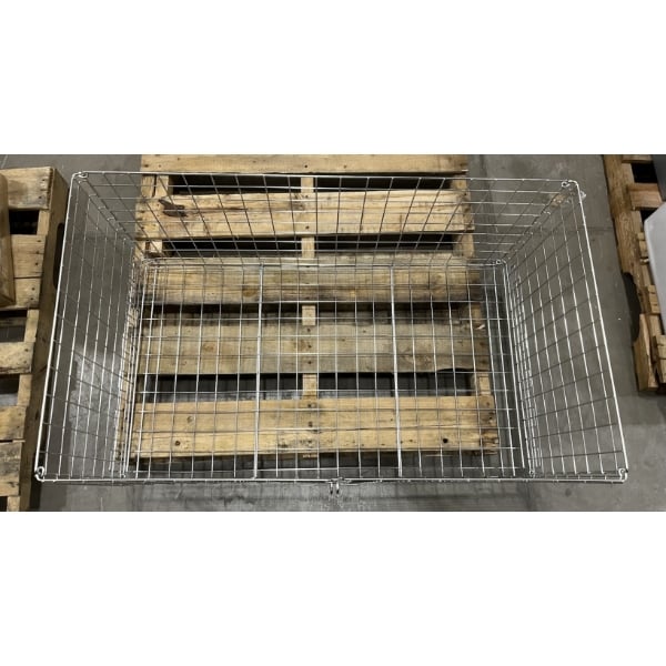 Scratch and Dent Cambro CSSC244818000 Camshelving® 42 1/2" x 25 1/4" Single Shelf Security Cage for Premium, Elements and Elements XTRA Series