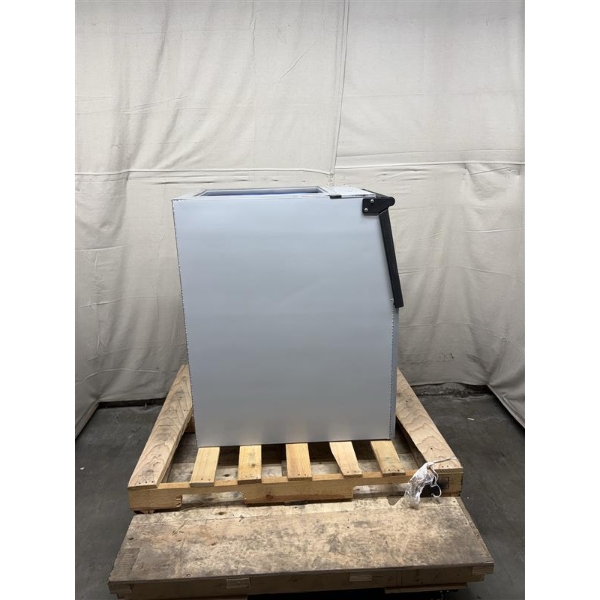 Scratch and Dent Avantco Ice BIN23022 22" Ice Storage Bin - 275 lb.