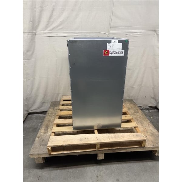 Scratch and Dent Avantco Ice BIN23022 22" Ice Storage Bin - 275 lb.