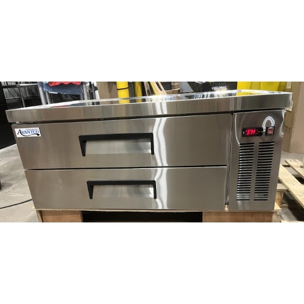 Scratch and Dent Avantco CBE-48-HC 48" 2 Drawer Refrigerated Chef Base