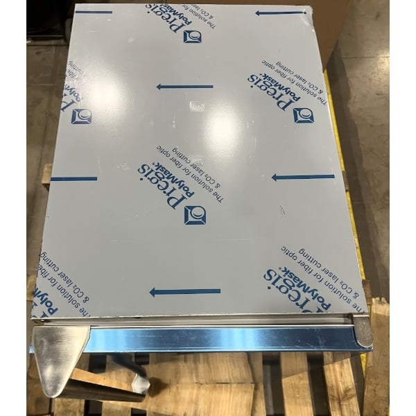 Scratch and Dent Hoshizaki C-80BAK-AD 14 7/8" ADA Compliant Air-Cooled Undercounter Cubelet Ice Machine with 27 lb. Storage - 92 lb., 115V