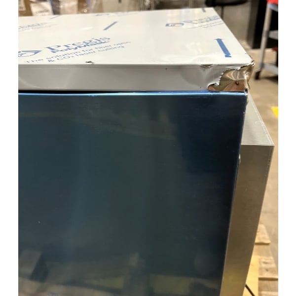 Scratch and Dent Hoshizaki C-80BAK-AD 14 7/8" ADA Compliant Air-Cooled Undercounter Cubelet Ice Machine with 27 lb. Storage - 92 lb., 115V