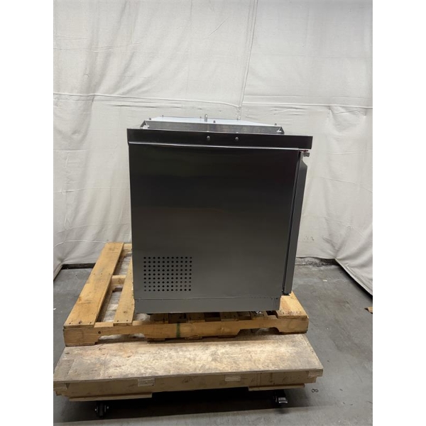 Scratch and Dent Avantco SS-CFT-48-HC 48" Stainless Steel Refrigerated Salad Bar / Cold Food Table