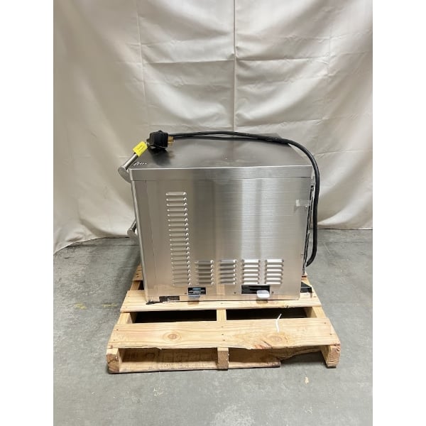 Scratch and Dent TurboChef HHD-9500-14-DL Double Batch Electric Countertop Impingement Ventless Oven with One Touch Controls- 208/240V, 3 Phase, 9,600W
