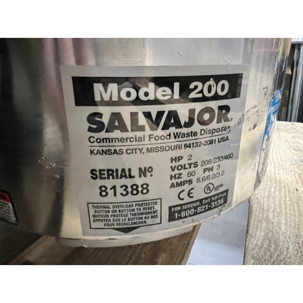 Scratch and Dent Salvajor 200 Commercial Garbage Disposer - 208V, 3 Phase, 2 hp