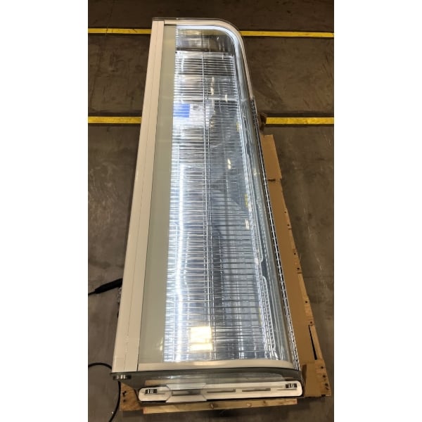 Scratch and Dent Avantco BCDI-60 60" White Curved Refrigerated Drop-In Countertop Bakery Display Case