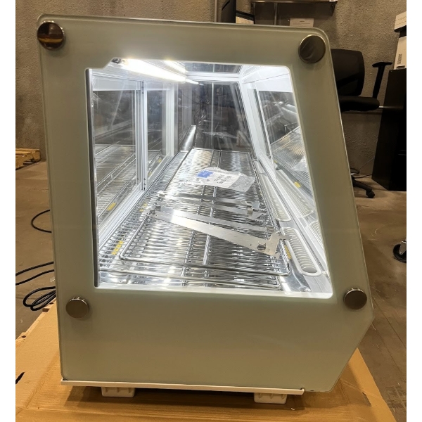 Scratch and Dent Avantco BCSS-60-HC 60" White Self-Serve Refrigerated Countertop Bakery Display Case with LED Lighting