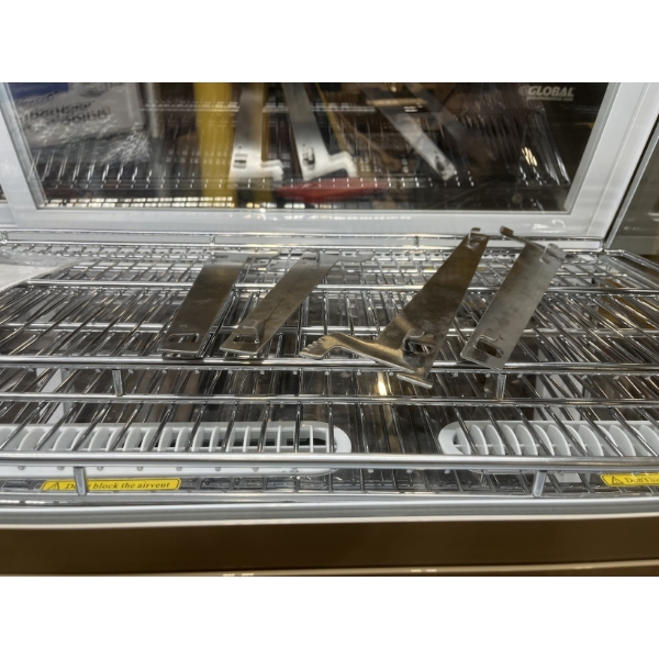 Scratch and Dent Avantco BCSS-60-HC 60" White Self-Serve Refrigerated Countertop Bakery Display Case with LED Lighting