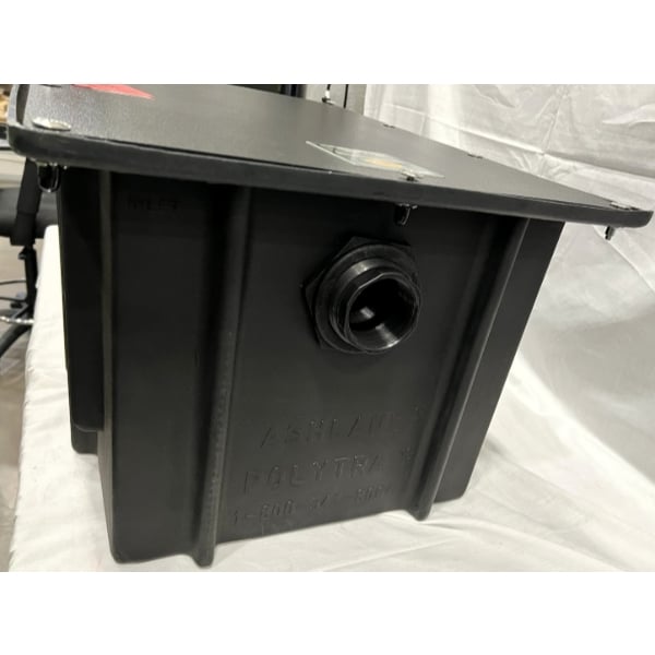 Scratch and Dent Ashland PolyTrap 4820 40 lb. Grease Trap with Threaded Connections
