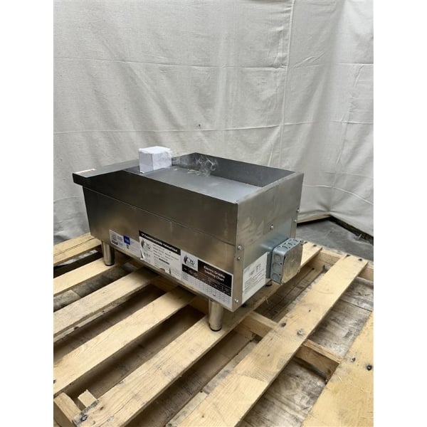 Scratch and Dent Cooking Performance Group G-CPG-12-M 12" Electric Countertop Griddle - 3 kW / 4 kW, 208 / 240V