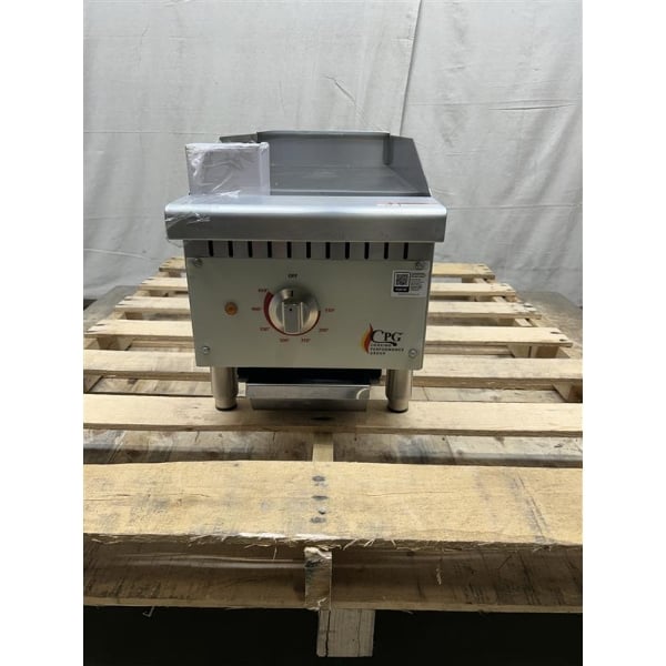 Scratch and Dent Cooking Performance Group G-CPG-12-M 12" Electric Countertop Griddle - 3 kW / 4 kW, 208 / 240V