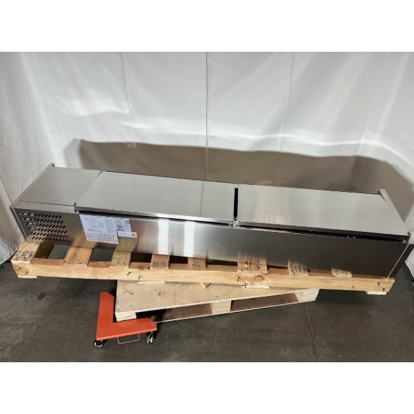 Scratch and Dent Avantco CPT-71 71" Countertop Refrigerated Prep Rail