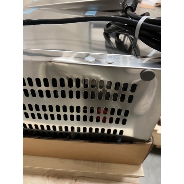 Scratch and Dent Arctic Air ACP55 55" Refrigerated Countertop Condiment Prep Station