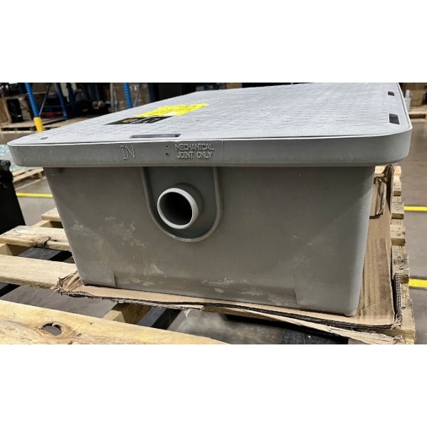 Scratch and Dent Endura 3925A02LO Lo-Pro 50 lb. 25 GPM Low Profile Grease Trap with 2" Hub