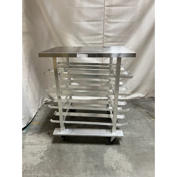 Scratch and Dent Regency Half-Size Mobile Aluminum Can Rack for #10 and #5 Cans with Stainless Steel Top and Mounted #1 Can Opener Base