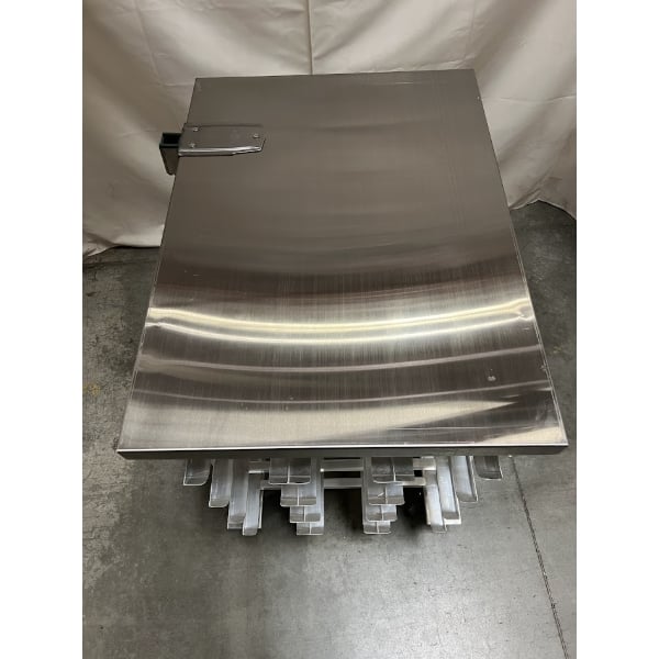 Scratch and Dent Regency Half-Size Mobile Aluminum Can Rack for #10 and #5 Cans with Stainless Steel Top and Mounted #1 Can Opener Base