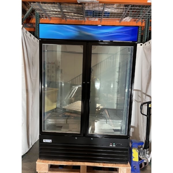 Scratch and Dent Avantco GDC-49F-HC 53" Black Swing Glass Door Merchandiser Freezer with LED Lighting
