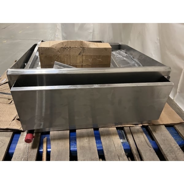 Scratch and Dent Cooking Performance Group GM-CPG-24-NL 24" Gas Countertop Griddle with Manual Controls - 60,000 BTU