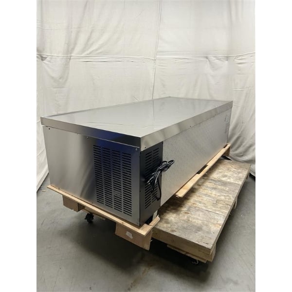 Scratch and Dent Avantco CBE-72-HC 72" 4 Drawer Refrigerated Chef Base