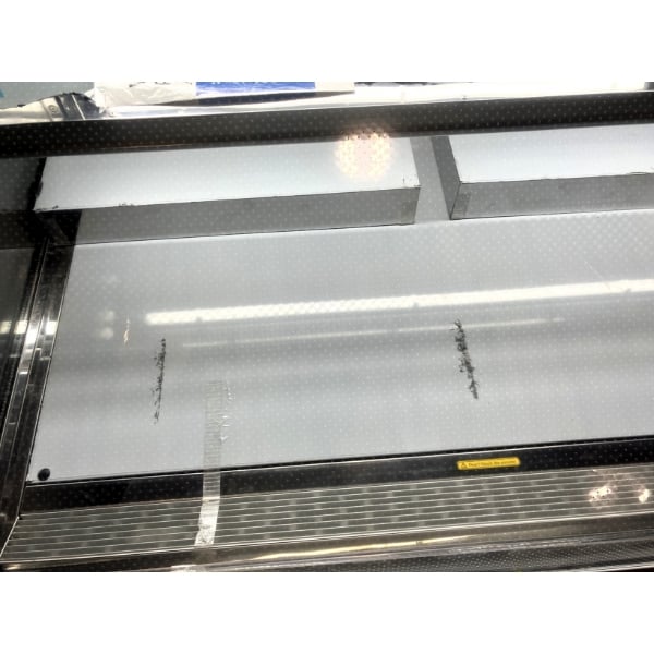 Scratch and Dent Avantco HAC-51-B 47 3/16" Black Horizontal Air Curtain Merchandiser with 1 Shelf and LED Lighting - 115V
