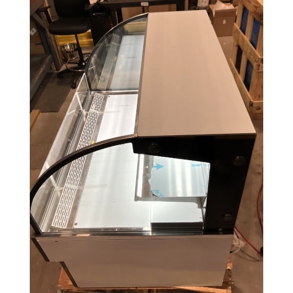 Scratch and Dent Avantco HAC-51-B 47 3/16" Black Horizontal Air Curtain Merchandiser with 1 Shelf and LED Lighting - 115V