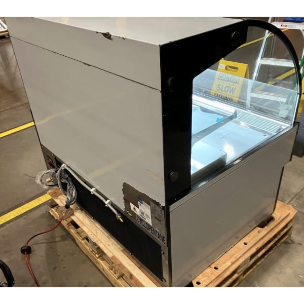 Scratch and Dent Avantco HAC-51-B 47 3/16" Black Horizontal Air Curtain Merchandiser with 1 Shelf and LED Lighting - 115V