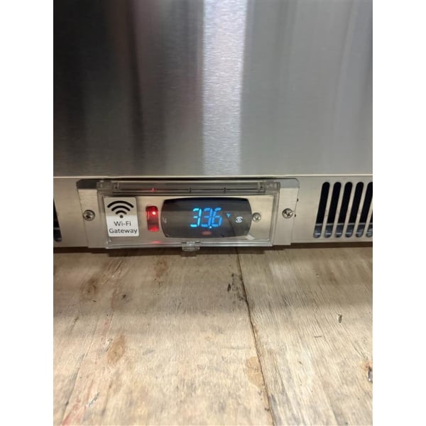 Scratch and Dent Avantco ZPT-71-FB-M-HC 71" 3 Door Front Breathing Mega Top Refrigerated Sandwich Prep Table