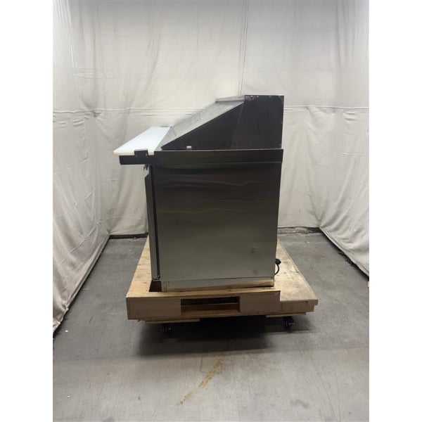 Scratch and Dent Avantco ZPT-71-FB-M-HC 71" 3 Door Front Breathing Mega Top Refrigerated Sandwich Prep Table