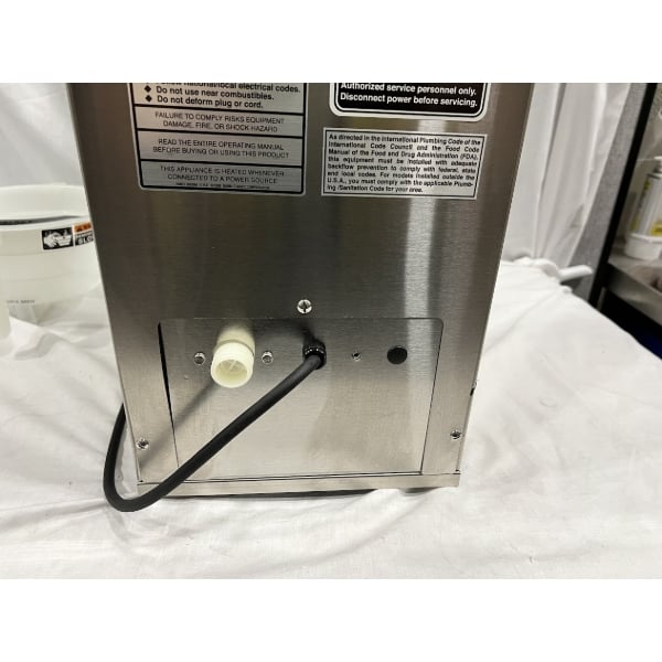 Scratch and Dent Bunn 36700.0013 TB3Q 3 Gallon Iced Tea Brewer with Quickbrew
