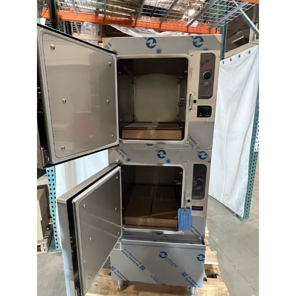 Scratch and Dent Cleveland 24CGA10 SteamCraft Ultra Natural Gas 10 Pan Floor Steamer - 125,000 BTU