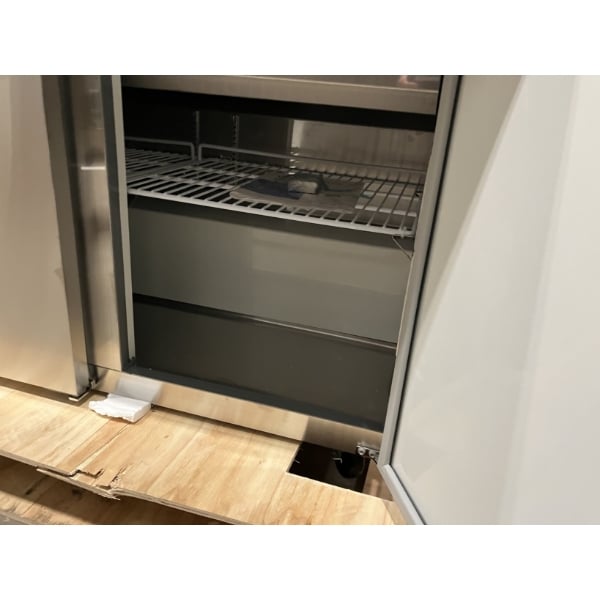 Scratch and Dent Avantco APT-71M-HC 70" 3 Door Mega Top Refrigerated Sandwich Prep Table