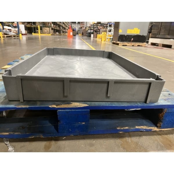 Scratch and Dent Carlisle 45" x 25" x 33" Gray Large Bin Top 2-Shelf Utility Cart UC452523