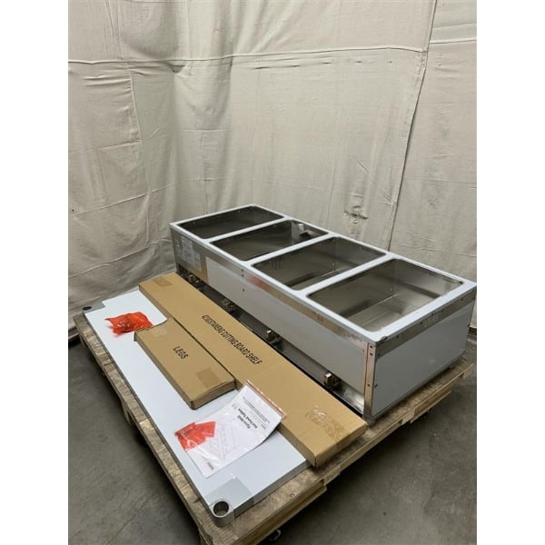 Scratch and Dent ServIt GST-4WE-NG Four Pan Open Well Natural Gas Steam Table with Undershelf - 14,000 BTU