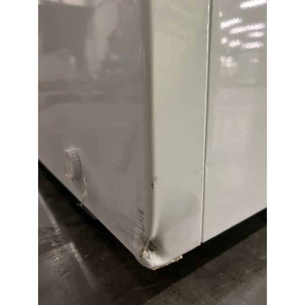 Scratch and Dent Galaxy CF25HC Commercial Chest Freezer - 23.6 cu.ft.